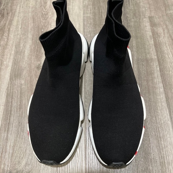 Balenciaga Speed Trainers Red Grafitti - Picture 3 of 12